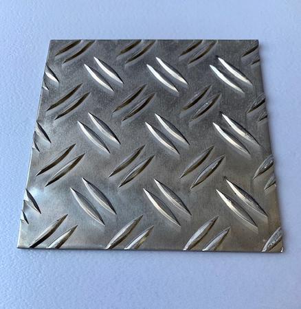 Klas Onophoudelijk Voorafgaan Aluminium Traanplaat 2-Traans 500x1000x3.5x5 - Goed Metaal